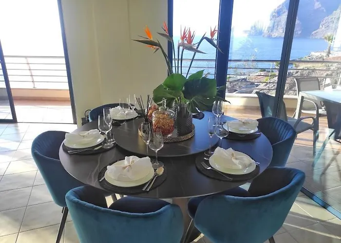 Luxury Gigantes * Puerto de Santiago (Tenerife)