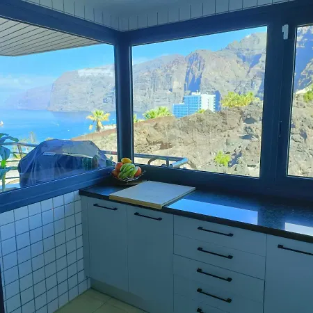 Luxury Gigantes Apartamento Puerto de Santiago (Tenerife)