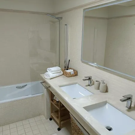 Luxury Gigantes Apartamento *